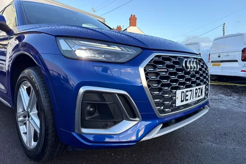 DE71RZW Audi Q5 2.0 TFSI 45 S line Sportback S Tronic quattro Euro 6 (s/s) 5dr Thumbnail #10