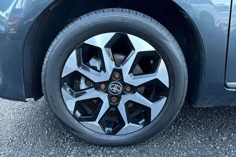 DV19BPZ Toyota Aygo 1.0 VVT-i x-plore Euro 6 5dr Thumbnail #10