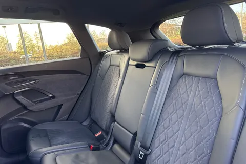 BL25SZT Audi Q5 SUV Edition 1 TDI quattro 204 PS S tronic Thumbnail #20