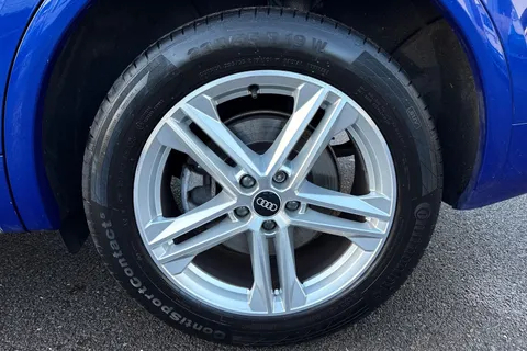 DE71RZW Audi Q5 2.0 TFSI 45 S line Sportback S Tronic quattro Euro 6 (s/s) 5dr Thumbnail #12