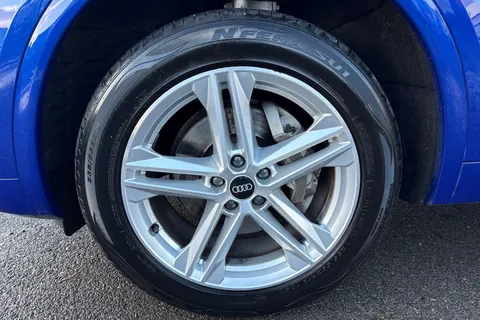 DE71RZW Audi Q5 2.0 TFSI 45 S line Sportback S Tronic quattro Euro 6 (s/s) 5dr Thumbnail #13