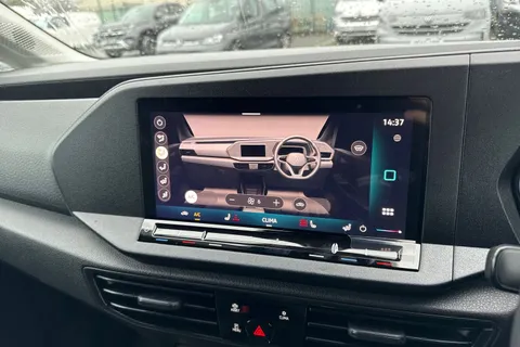 CX75JWC Volkswagen Caddy 2.0 TDI C20 Commerce Pro DSG SWB Euro 6 (s/s) 5dr Thumbnail #22