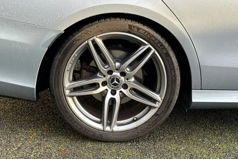 BF68MPX Mercedes-Benz E Class E220d AMG Line 5dr 9G-Tronic Thumbnail #14
