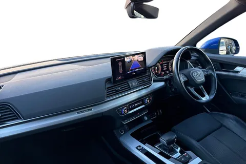 DE71RZW Audi Q5 2.0 TFSI 45 S line Sportback S Tronic quattro Euro 6 (s/s) 5dr Thumbnail #16