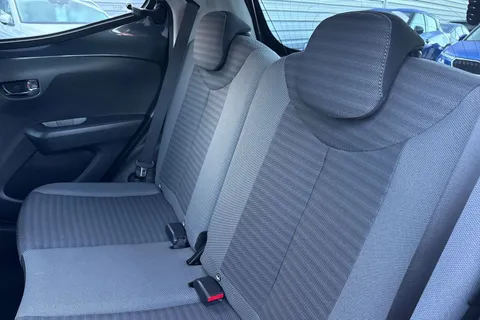 DV19BPZ Toyota Aygo 1.0 VVT-i x-plore Euro 6 5dr Thumbnail #19