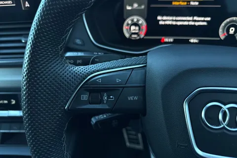 DS72LEJ Audi Q5 2.0 TDI 40 S line S Tronic quattro Euro 6 (s/s) 5dr Thumbnail #58