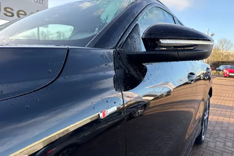 BL25SZT Audi Q5 SUV Edition 1 TDI quattro 204 PS S tronic Thumbnail #31