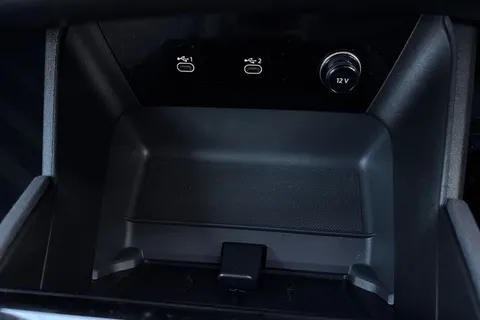 KR25VAA Audi Q6 E-Tron Q6 SUV Edition 1 e-tron performance  225,00 kW Thumbnail #60