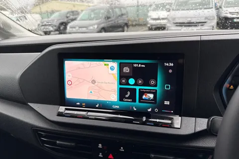 CX75JWC Volkswagen Caddy 2.0 TDI C20 Commerce Pro DSG SWB Euro 6 (s/s) 5dr Thumbnail #33