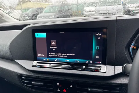 CX75JWC Volkswagen Caddy 2.0 TDI C20 Commerce Pro DSG SWB Euro 6 (s/s) 5dr Thumbnail #35