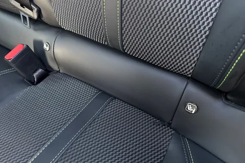 KO74XLB PEUGEOT 208 1.2 PureTech GT Euro 6 (s/s) 5dr Thumbnail #35