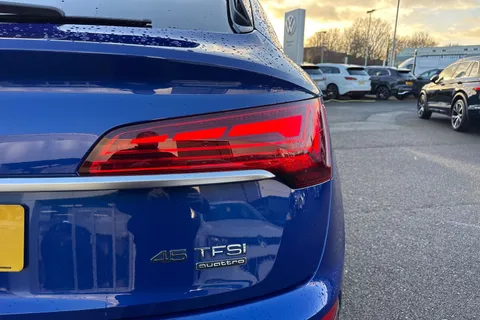 DE71RZW Audi Q5 2.0 TFSI 45 S line Sportback S Tronic quattro Euro 6 (s/s) 5dr Thumbnail #27