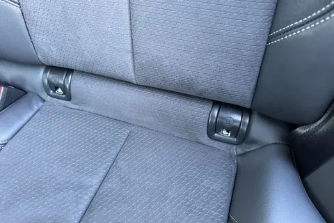 GL21FND Audi Q5 2.0 TDI 40 S line S Tronic quattro Euro 6 (s/s) 5dr Thumbnail #38