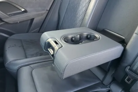 BL25SZT Audi Q5 SUV Edition 1 TDI quattro 204 PS S tronic Thumbnail #39