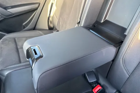 GL21FND Audi Q5 2.0 TDI 40 S line S Tronic quattro Euro 6 (s/s) 5dr Thumbnail #40