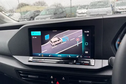 CX75JWC Volkswagen Caddy 2.0 TDI C20 Commerce Pro DSG SWB Euro 6 (s/s) 5dr Thumbnail #40