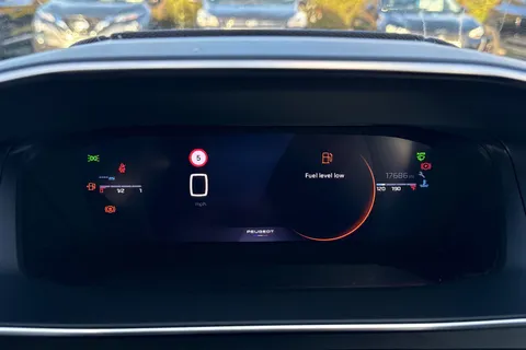 KO74XNT PEUGEOT 208 1.2 PureTech GT Euro 6 (s/s) 5dr Thumbnail #41