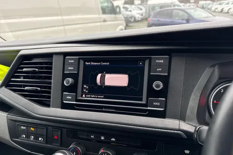 CX74LCJ Volkswagen Transporter 2.0 TDI T30 Highline Kombi FWD SWB Euro 6 (s/s) 5dr Thumbnail #41