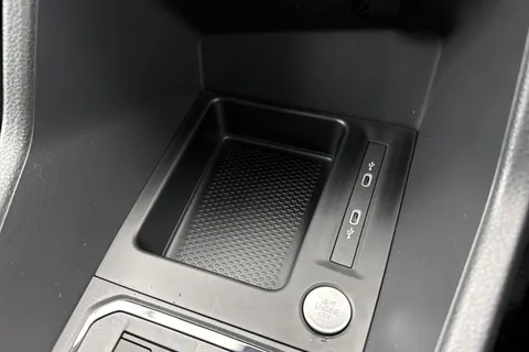 CX75JWC Volkswagen Caddy 2.0 TDI C20 Commerce Pro DSG SWB Euro 6 (s/s) 5dr Thumbnail #43