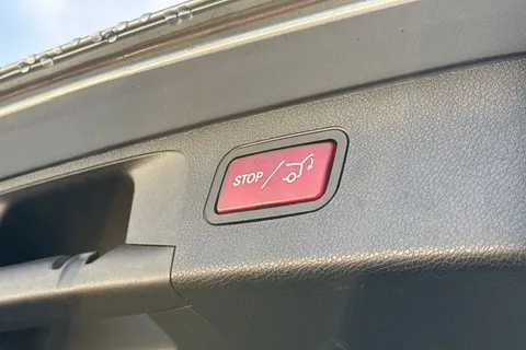 BF68MPX Mercedes-Benz E Class E220d AMG Line 5dr 9G-Tronic Thumbnail #36