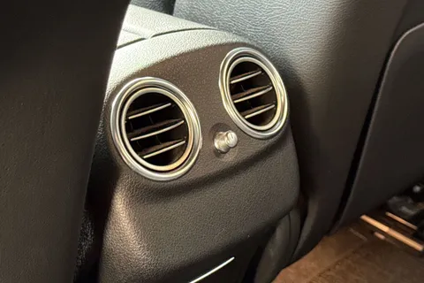 BF68MPX Mercedes-Benz E Class E220d AMG Line 5dr 9G-Tronic Thumbnail #37