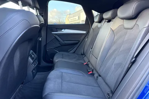 DE71RZW Audi Q5 2.0 TFSI 45 S line Sportback S Tronic quattro Euro 6 (s/s) 5dr Thumbnail #38