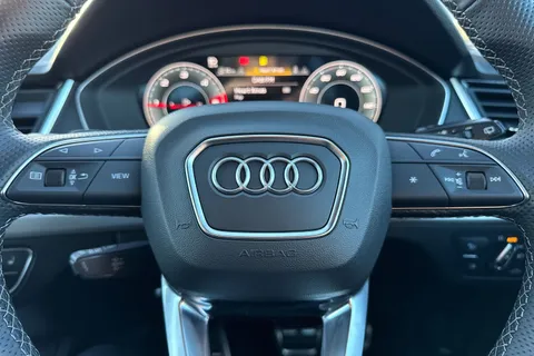 GL21FND Audi Q5 2.0 TDI 40 S line S Tronic quattro Euro 6 (s/s) 5dr Thumbnail #48