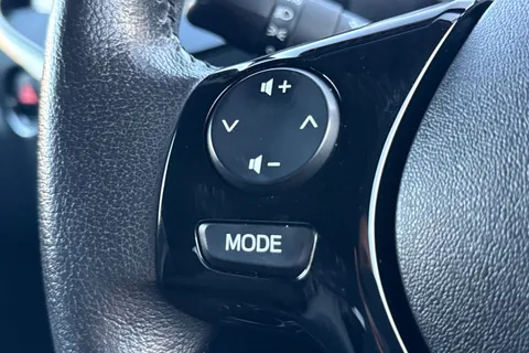 DV19BPZ Toyota Aygo 1.0 VVT-i x-plore Euro 6 5dr Thumbnail #40