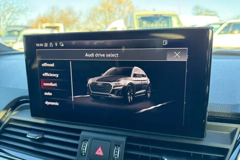 GL21FND Audi Q5 2.0 TDI 40 S line S Tronic quattro Euro 6 (s/s) 5dr Thumbnail #51