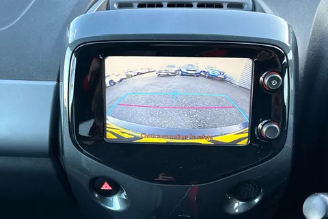 DV19BPZ Toyota Aygo 1.0 VVT-i x-plore Euro 6 5dr Thumbnail #43