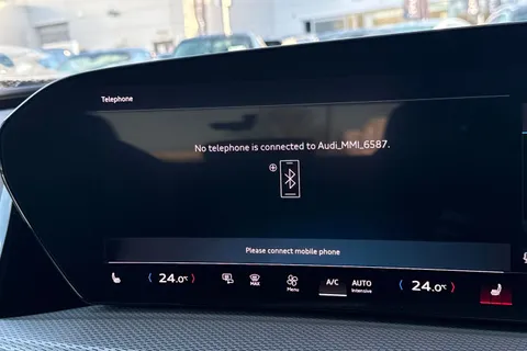 BL25SZT Audi Q5 SUV Edition 1 TDI quattro 204 PS S tronic Thumbnail #56