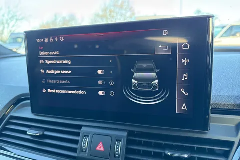 GL21FND Audi Q5 2.0 TDI 40 S line S Tronic quattro Euro 6 (s/s) 5dr Thumbnail #57