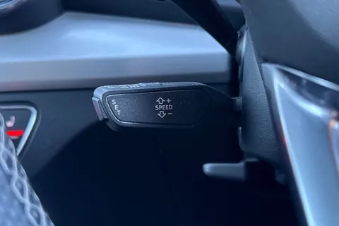 DE71RZW Audi Q5 2.0 TFSI 45 S line Sportback S Tronic quattro Euro 6 (s/s) 5dr Thumbnail #49