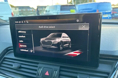 DE71RZW Audi Q5 2.0 TFSI 45 S line Sportback S Tronic quattro Euro 6 (s/s) 5dr Thumbnail #53