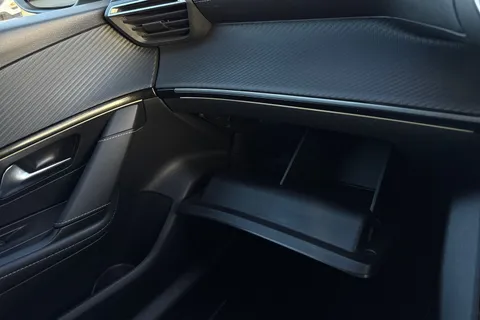 KO74XLB PEUGEOT 208 1.2 PureTech GT Euro 6 (s/s) 5dr Thumbnail #59