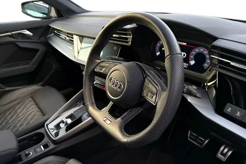 DG23BXC Audi S3 2.0 TFSI Sportback S Tronic quattro Euro 6 (s/s) 5dr Thumbnail #13