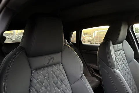 DG23BXC Audi S3 2.0 TFSI Sportback S Tronic quattro Euro 6 (s/s) 5dr Thumbnail #23