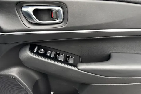 MV22OUP Honda HR-V 1.5 eHEV Advance 5dr CVT Thumbnail #24