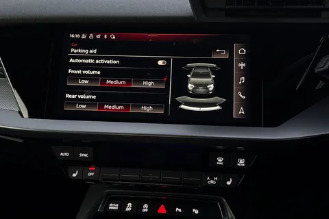 DG23BXC Audi S3 2.0 TFSI Sportback S Tronic quattro Euro 6 (s/s) 5dr Thumbnail #32