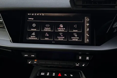 DG23BXC Audi S3 2.0 TFSI Sportback S Tronic quattro Euro 6 (s/s) 5dr Thumbnail #36