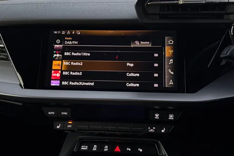 DG23BXC Audi S3 2.0 TFSI Sportback S Tronic quattro Euro 6 (s/s) 5dr Thumbnail #39