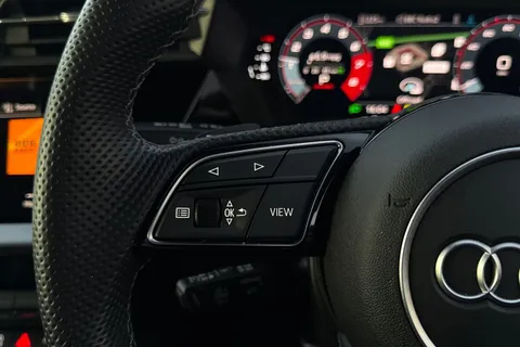 DG23BXC Audi S3 2.0 TFSI Sportback S Tronic quattro Euro 6 (s/s) 5dr Thumbnail #52