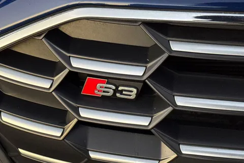 DG23BXC Audi S3 2.0 TFSI Sportback S Tronic quattro Euro 6 (s/s) 5dr Thumbnail #54