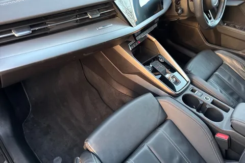 GJ21TZP Audi A3 S line 35 TFSI  150 PS S tronic Thumbnail #21