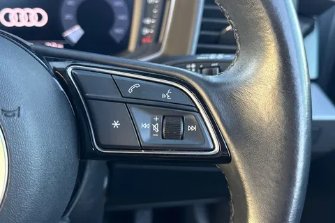 YY70YRS Audi A1 Sport 25 TFSI 95 PS 5-speed Thumbnail #25