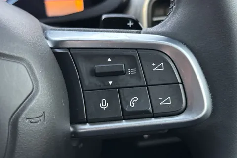 DG25PGZ Jeep Avenger 1.2 e-Hybrid Summit e-DCT Euro 6 (s/s) 5dr Thumbnail #39