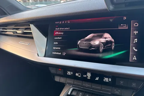 GJ21TZP Audi A3 S line 35 TFSI  150 PS S tronic Thumbnail #45