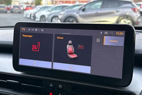 DG25PGZ Jeep Avenger 1.2 e-Hybrid Summit e-DCT Euro 6 (s/s) 5dr Thumbnail #46