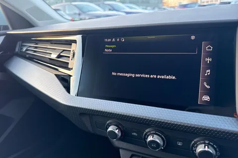 YY70YRS Audi A1 Sport 25 TFSI 95 PS 5-speed Thumbnail #46