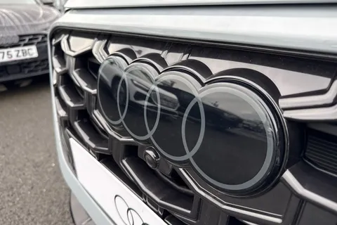  Audi Q3 1.5 TFSI Launch Edition Sportback S Tronic Euro 6 (s/s) 5dr Thumbnail #32